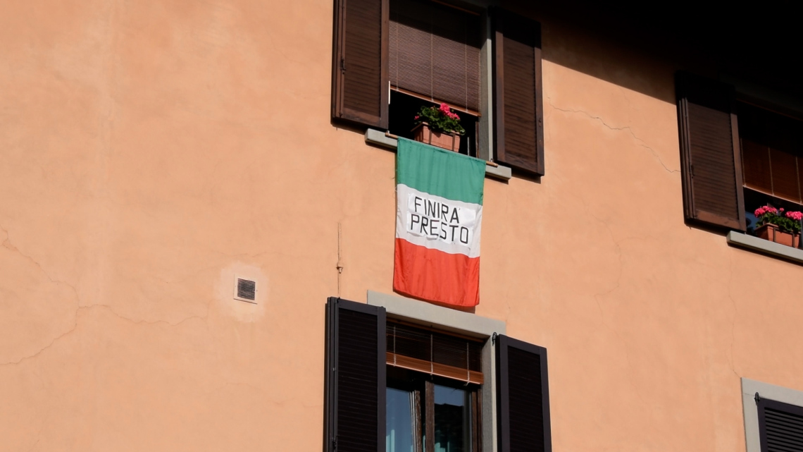 Sequenza 03.00_00_06_17.Immagine002