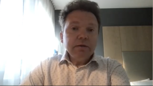 Jedrzej Skrzypczak è il coordinatore della Scuola di giornalismo di Poznan, che conta 150 studenti, compresi russi e ucraini