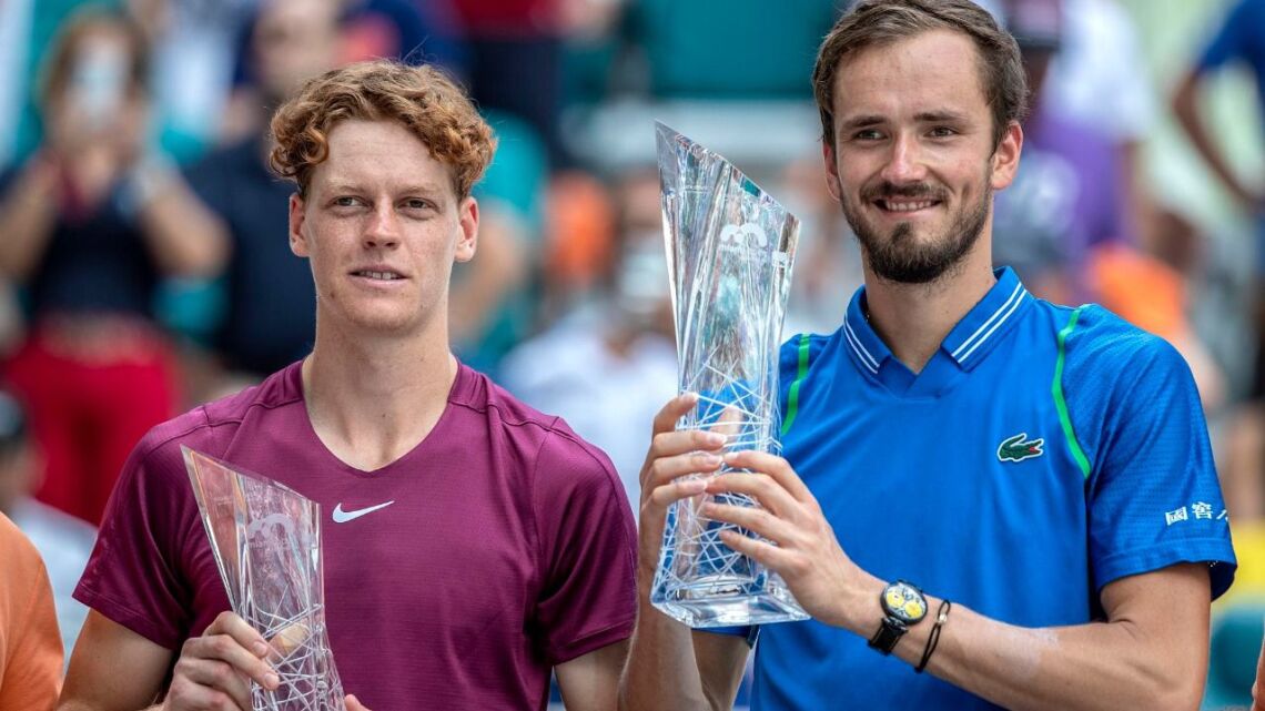 115274_medvedev-sinner-final-miami-open-2023