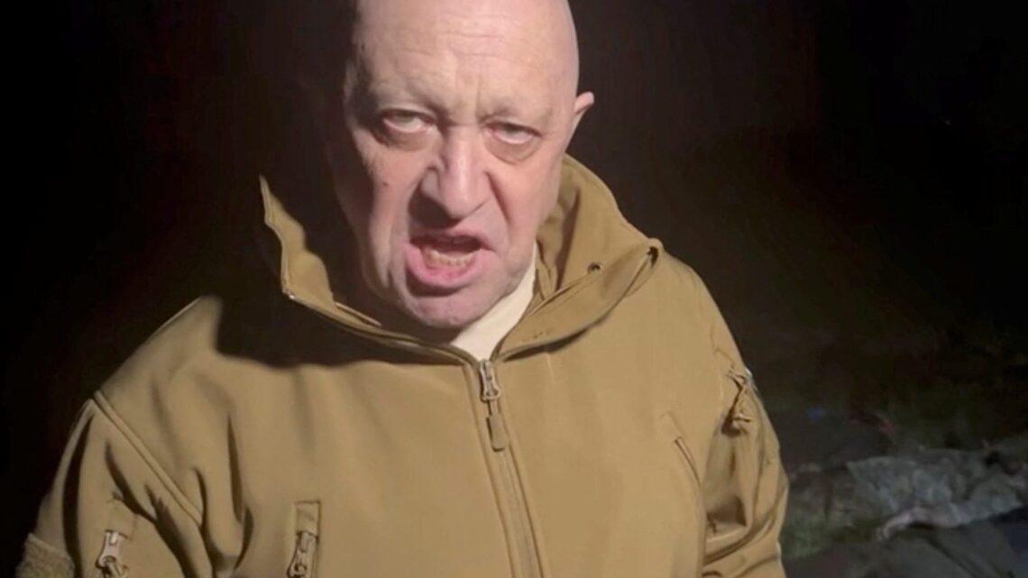 2023-05-05T074808Z_1073149730_RC27S0ABJZPG_RTRMADP_3_UKRAINE-CRISIS-PRIGOZHIN-WAGNER-scaled-e1684157930331