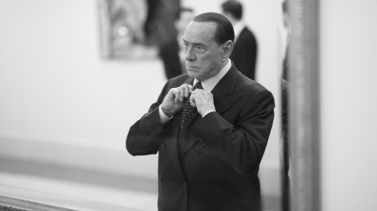 berlusconi coccodrillo