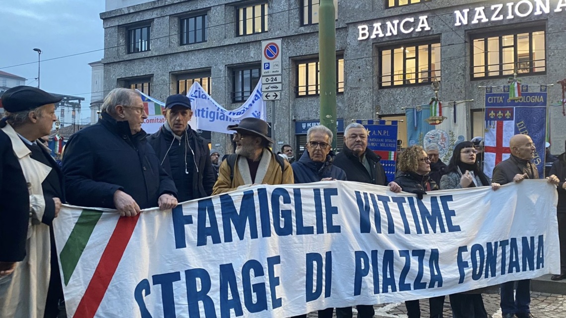 piazza fontana 2 dritta