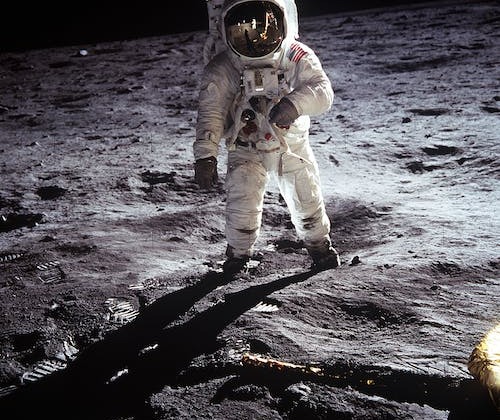 moon-landing-apollo-11-nasa-buzz-aldrin-41162