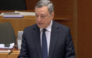 Mario Draghi è intervenuto davanti al Parlamento Europeo esortando l'Europa a 2fare qualcosa"